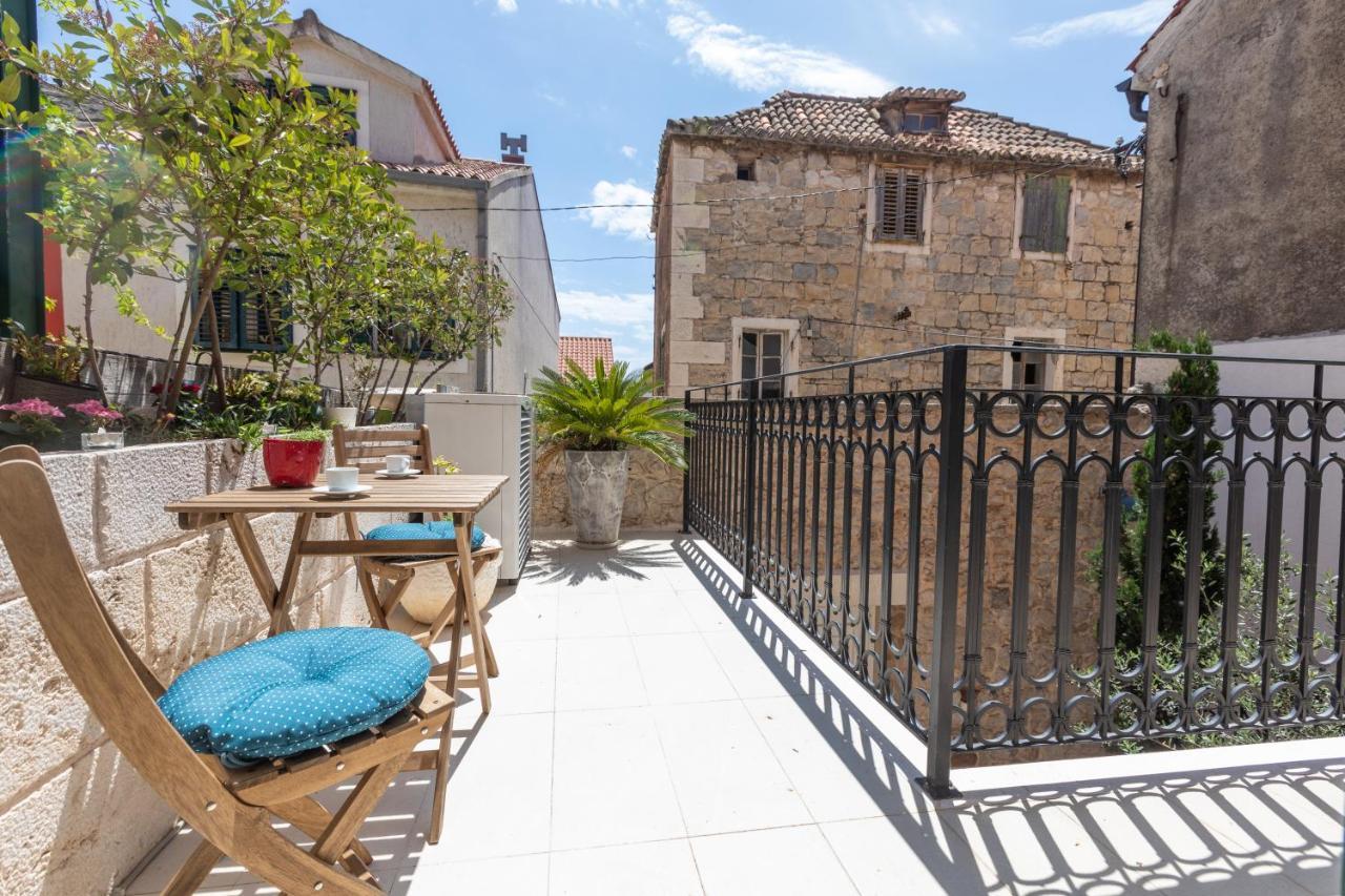 Apartment Coastal Villa Makarska Eksteriør bilde