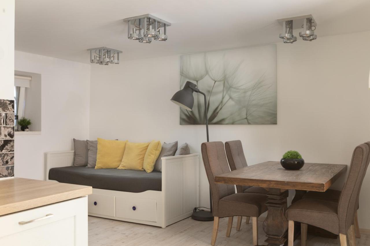 Apartment Coastal Villa Makarska Eksteriør bilde