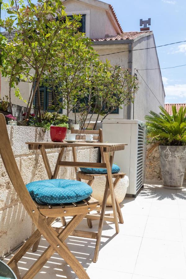 Apartment Coastal Villa Makarska Eksteriør bilde