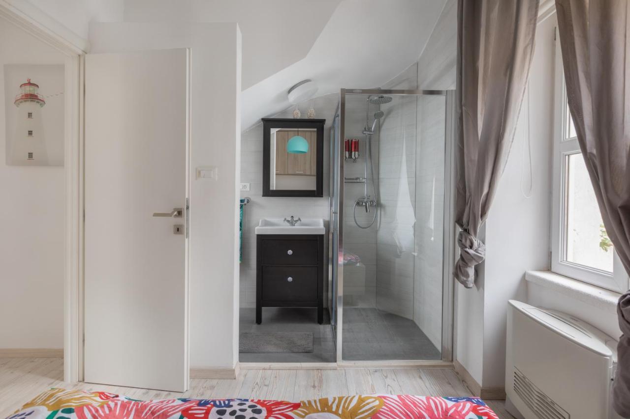 Apartment Coastal Villa Makarska Eksteriør bilde