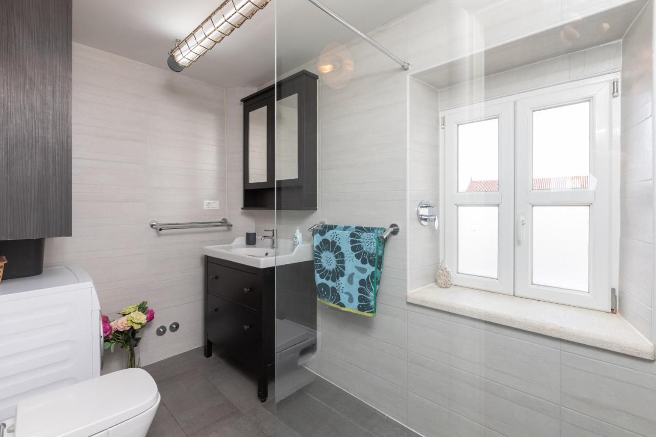 Apartment Coastal Villa Makarska Eksteriør bilde